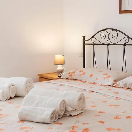 La Saracina Bed & Breakfast